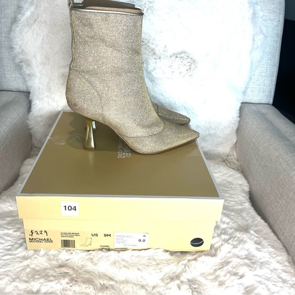 Michael Kors Clara Ankle boots 9 - Picture 11 of 12